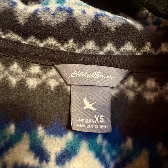 Eddie Bauer Fleece Sweater - Picture 4 of 4